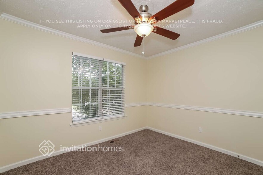 Building Photo - 116 Lovejoy Cir
