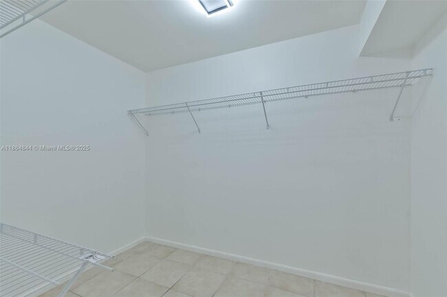 Building Photo - 8401 SW 107th Ave