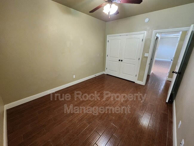 Building Photo - 1329 N Monte Vista St