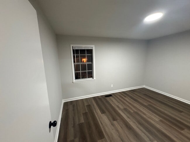 Building Photo - 1109 Westmoreland St