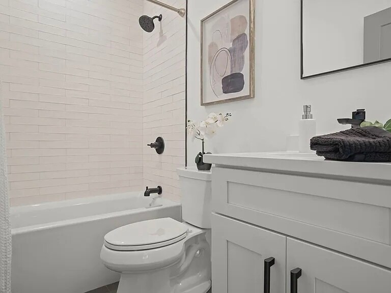 2nd bathroom - 52 Withington St