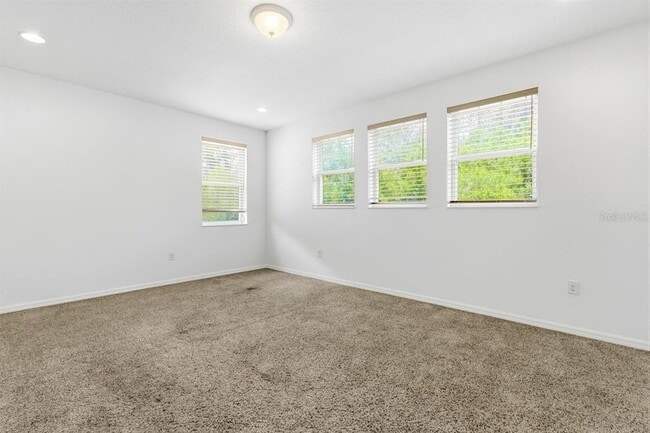 Building Photo - 2669 Peony Dr