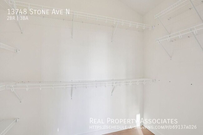 Building Photo - 13748 Stone Ave N