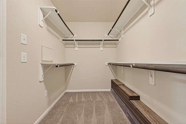 Building Photo - 8314 Columbia Forest Dr