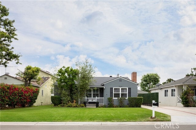 Primary Photo - 2662 Riverside Dr