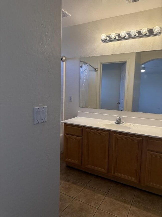 Building Photo - The Villages of Queen Creek rental home!