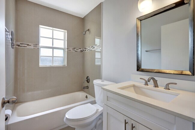 Building Photo - 10542 SW 182nd St