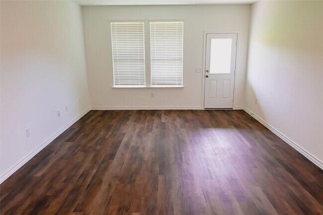 Building Photo - 15510 Olive Ter Trl