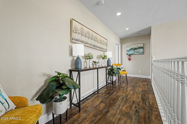 Building Photo - 2837 W Union Hills Dr