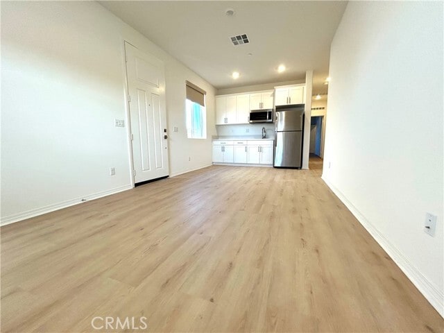 Building Photo - 30384 Waterline Dr