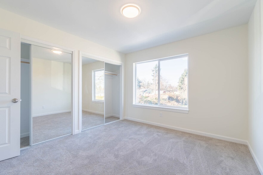 Building Photo - 4146 Avalon St