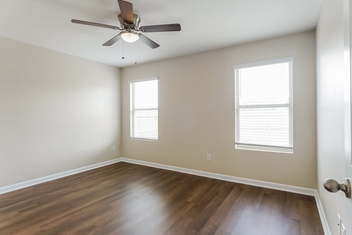 Building Photo - 16405 Waterbury Ln