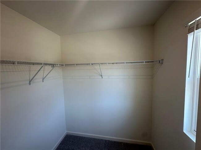 Building Photo - 199 Champions Blvd