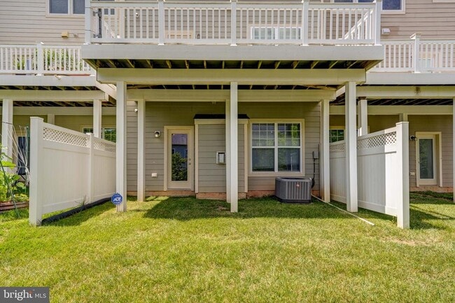 Building Photo - 7827 Crystal Brook Way