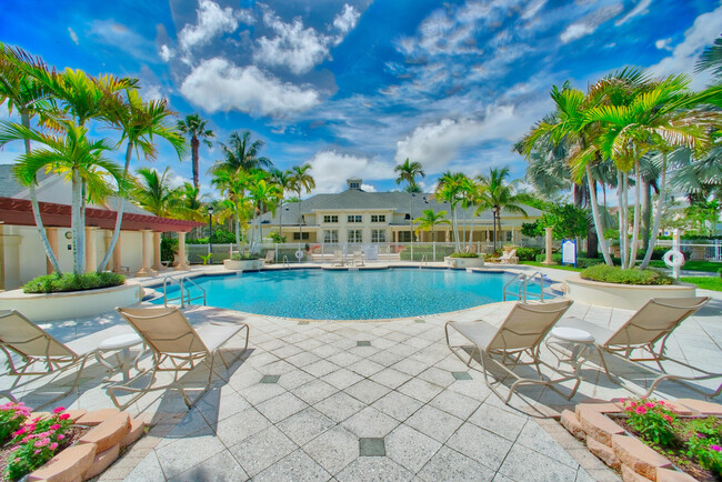 Building Photo - 275 Murcia Dr