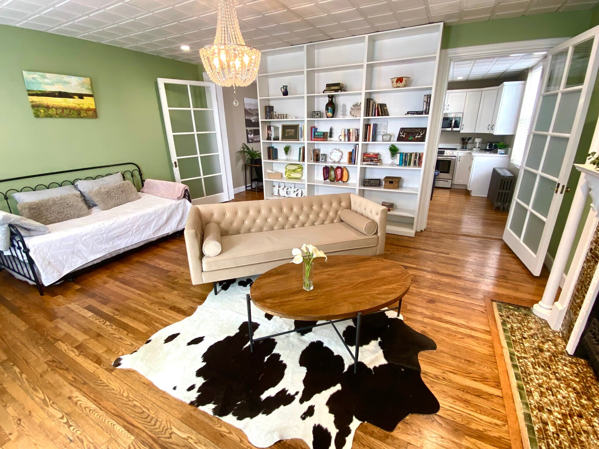 Living Room Can Also Function as Second Bedroom with Frosted Doors for Privacy - 208 Walnut St