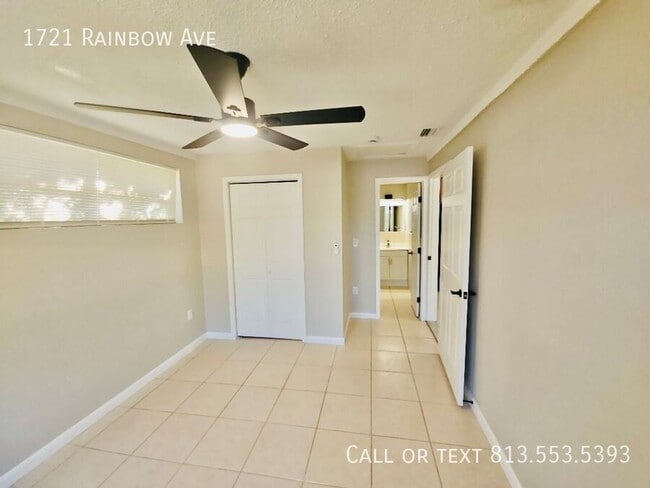 Building Photo - 1721 Rainbow Ave