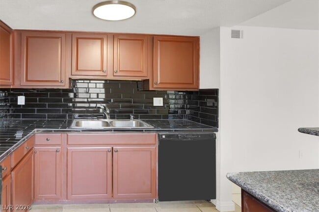 Building Photo - 5493 Indian River Dr