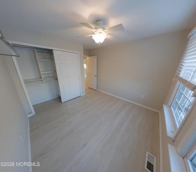 Building Photo - 291 Stratford Pl