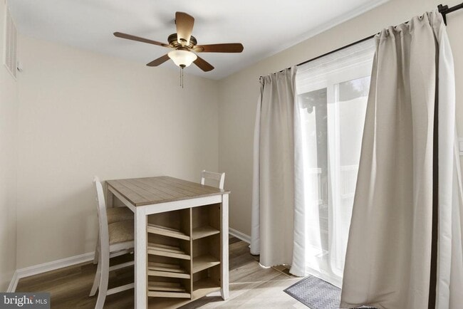 Building Photo - 23 Red Jonathan Ct