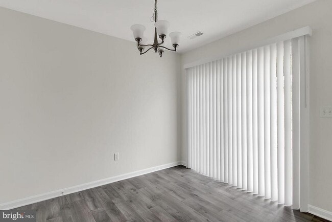 Building Photo - 130 Beechwood Wy