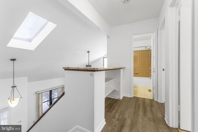 Building Photo - 6476 Sewells Orchard Dr