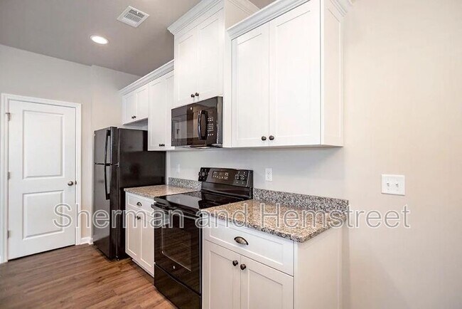 Building Photo - 603 Joiner Cir