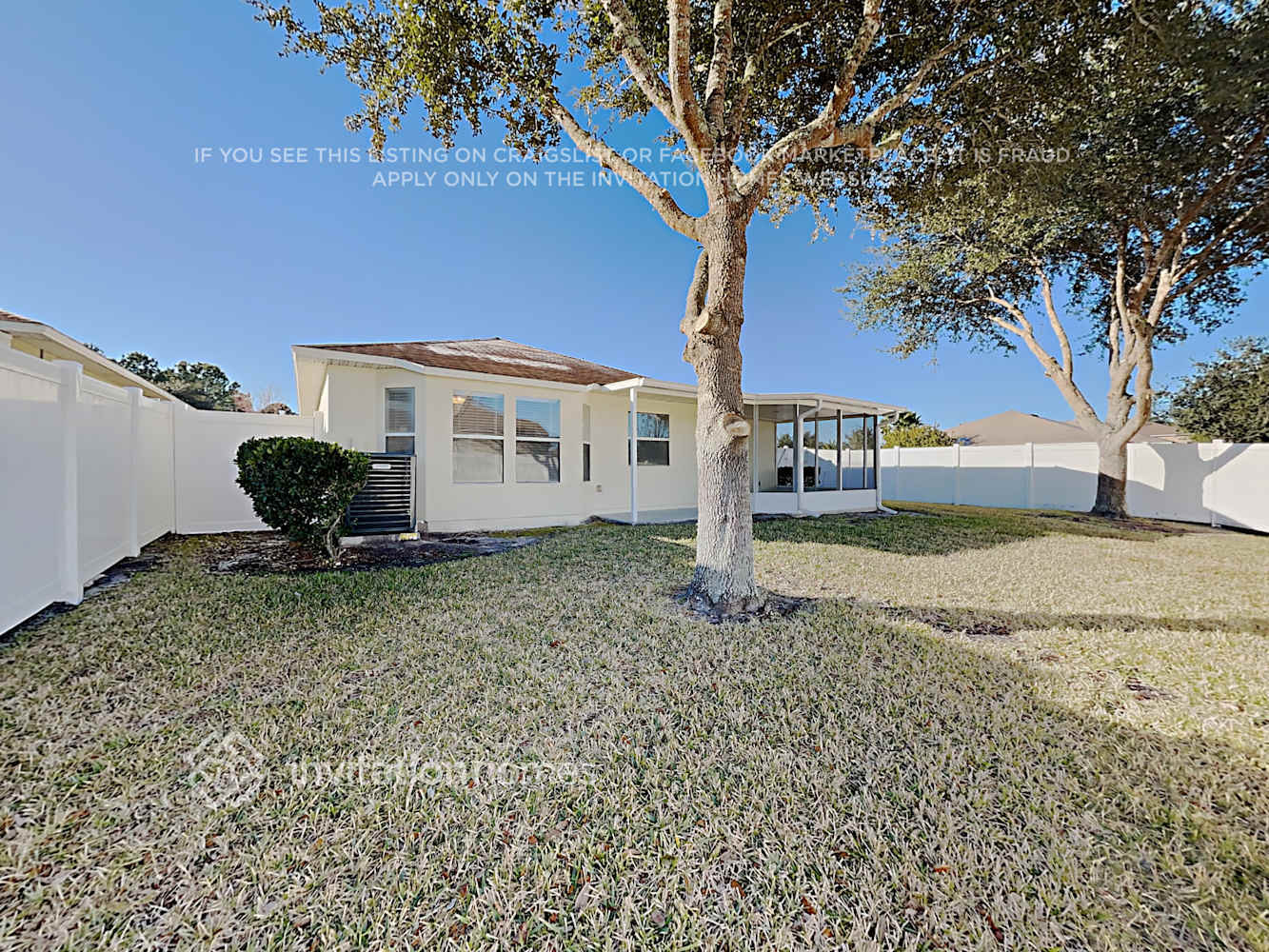 Building Photo - 12390 Deersong Dr