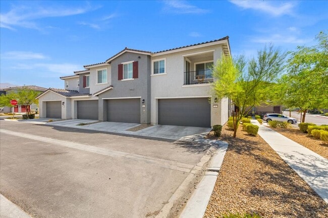 Building Photo - Fabulous Home!
