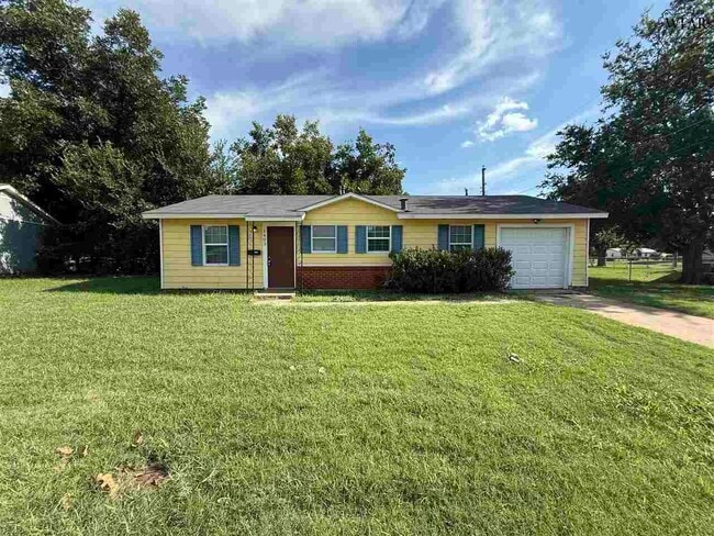 Primary Photo - 1403 E Cortez Dr