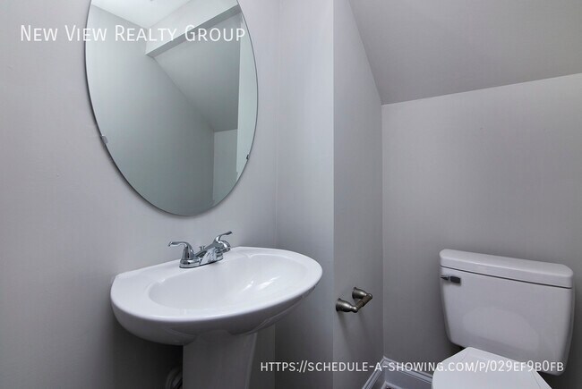 Building Photo - 2915 Ross Ave