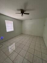 Building Photo - 23 Mountain Dr