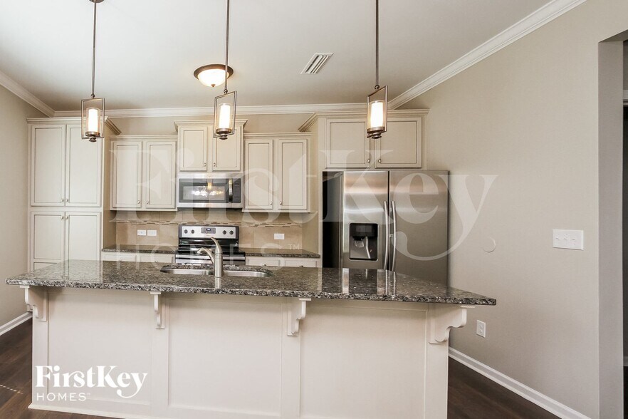 Building Photo - 148 Jobe Dr