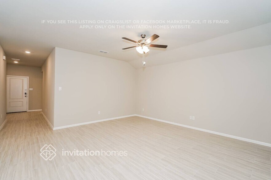 Building Photo - 444 Kaufman Dr