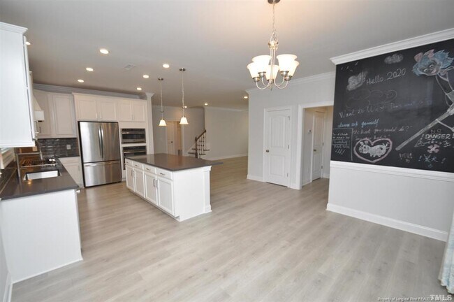 Building Photo - 8508 Secreto Dr