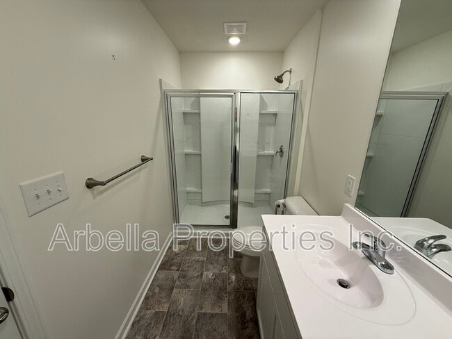 Building Photo - 30 Moon Rock Ct