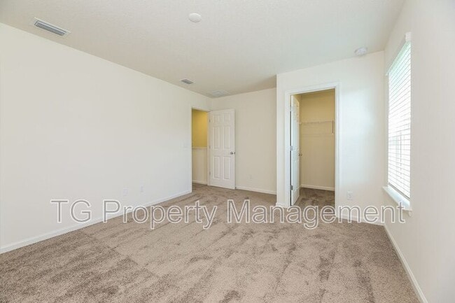 Building Photo - 140 Beach Palm Ct