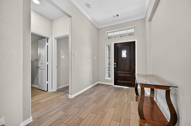 Building Photo - 4550 Shallow Ember Dr