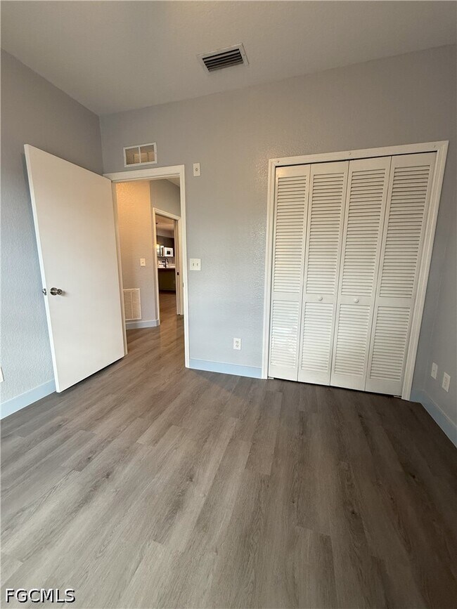 Building Photo - 8424 Bernwood Cove Loop