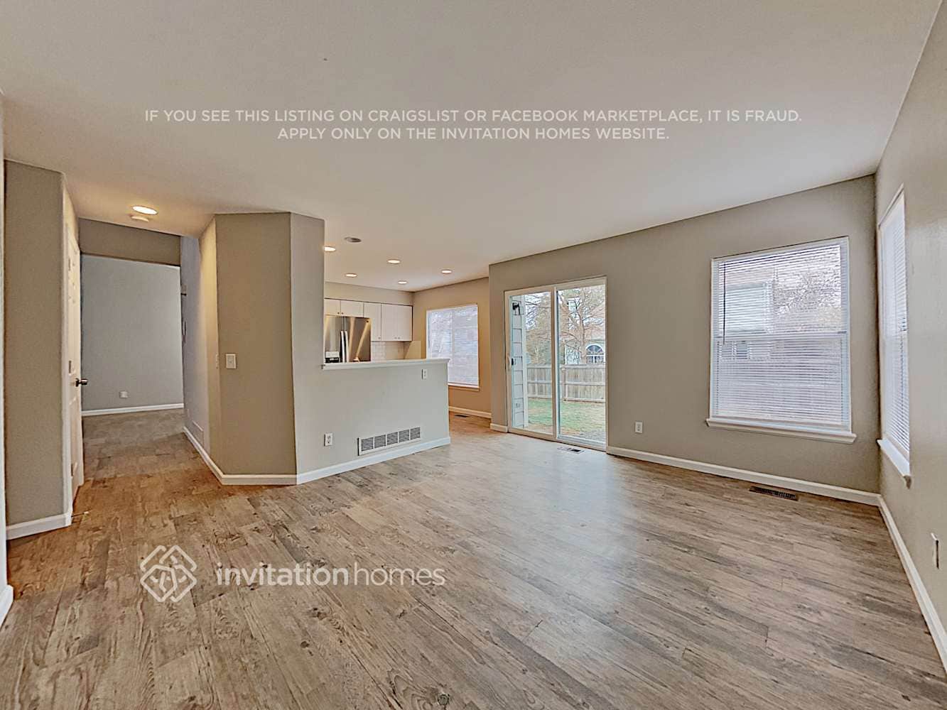 Building Photo - 2227 S Waco Ct