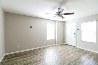Building Photo - 21110 Sugar Orchard Ln