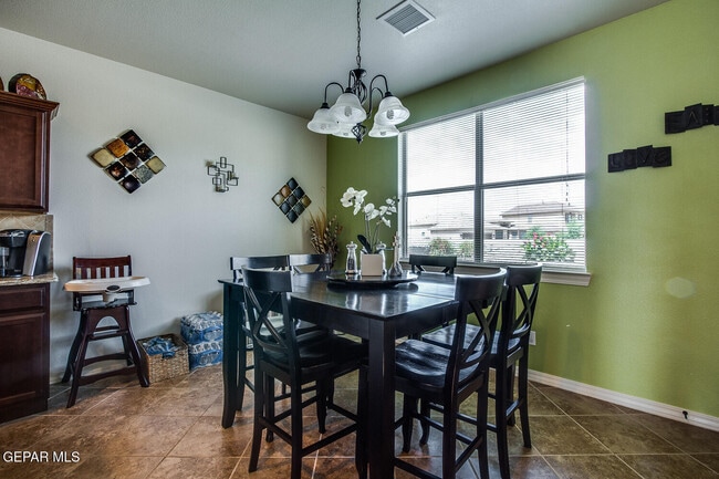 Building Photo - 1341 Noble Path Pl