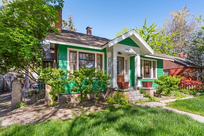Primary Photo - 2015 N 19th St