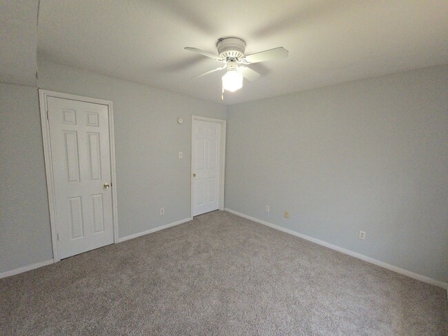 Building Photo - 14600 Fonmeadow Dr