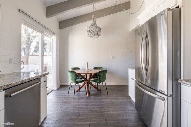 Building Photo - 2 br, 2 bath Townhome - 5511 North 71st Place