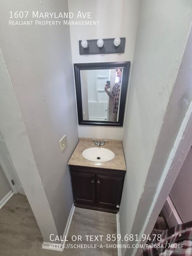 Building Photo - 1607 Maryland Ave