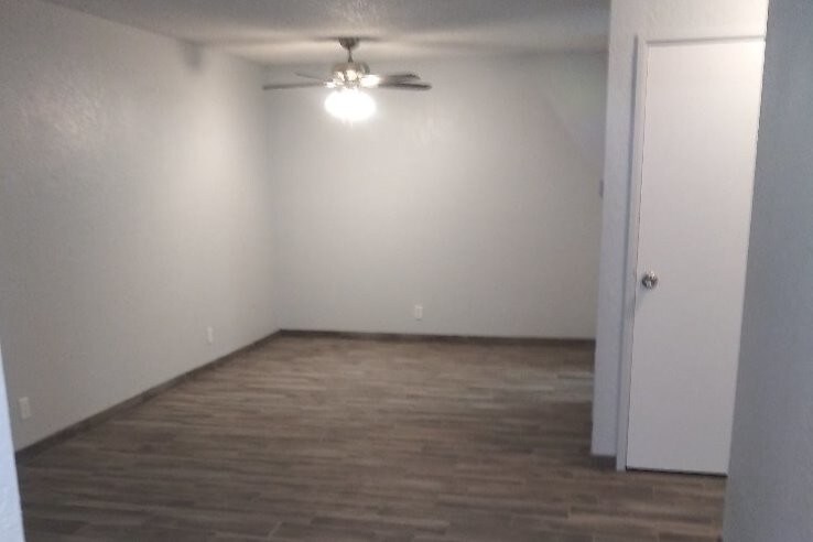 Building Photo - 2825 N Los Felices Rd