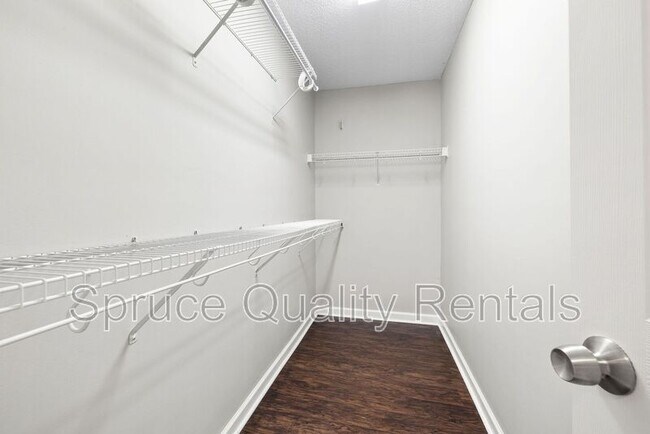 Building Photo - 2640 Farlow Gap Ln