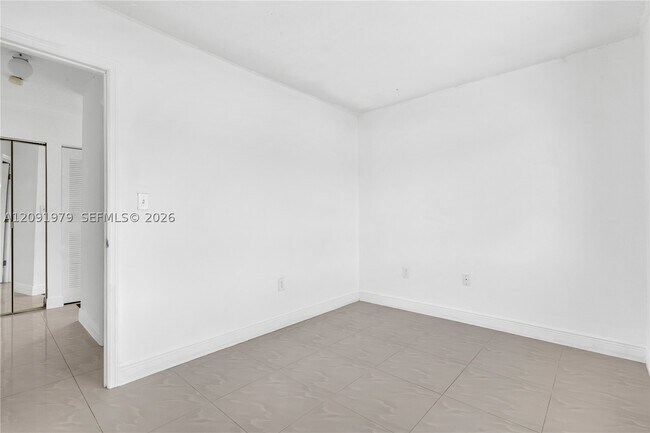 Building Photo - 11333 SW 69th Ln