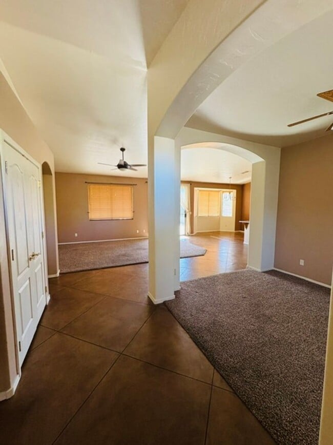 Building Photo - Oro Valley- 4 bedroom/ 2 bathroom home